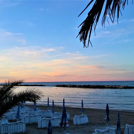 Wonderful In With Garden * Cupra Marittima